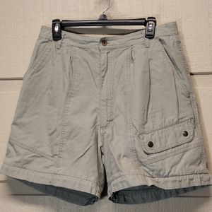 Cabela's high waist trail shorts 15/16